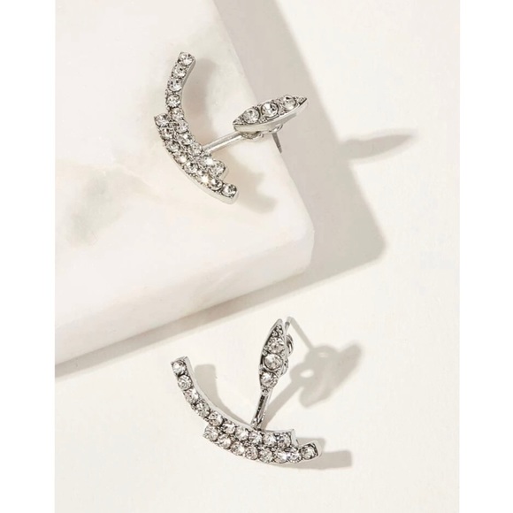 Rhinestone Layered Bar 2 Parts Stud Earrings - Picture 3 of 5